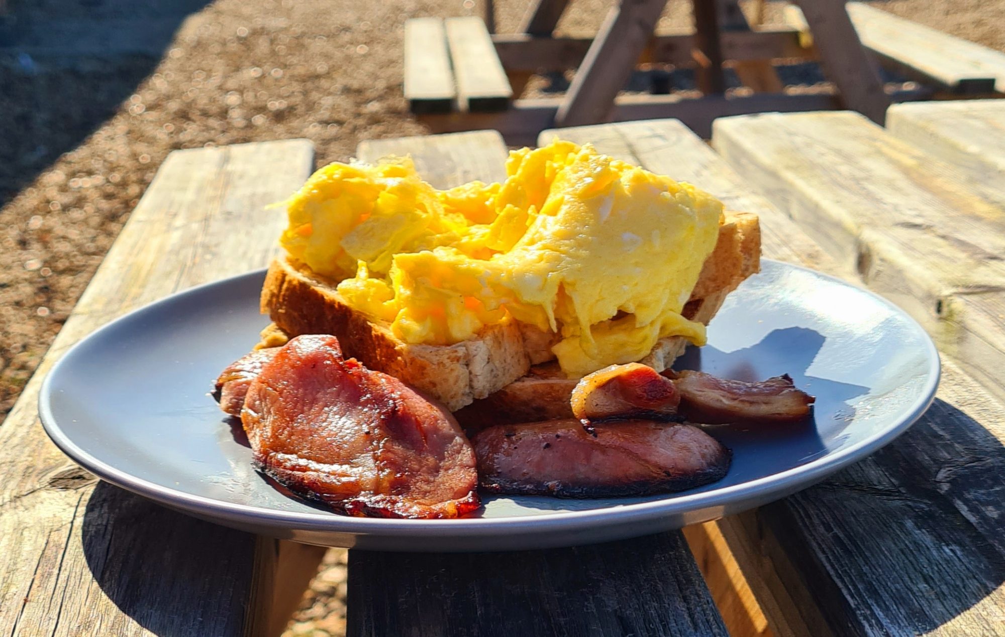 Scrambled eggs with bacon