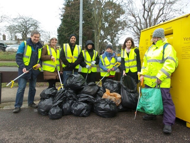 Litter-pickers-2