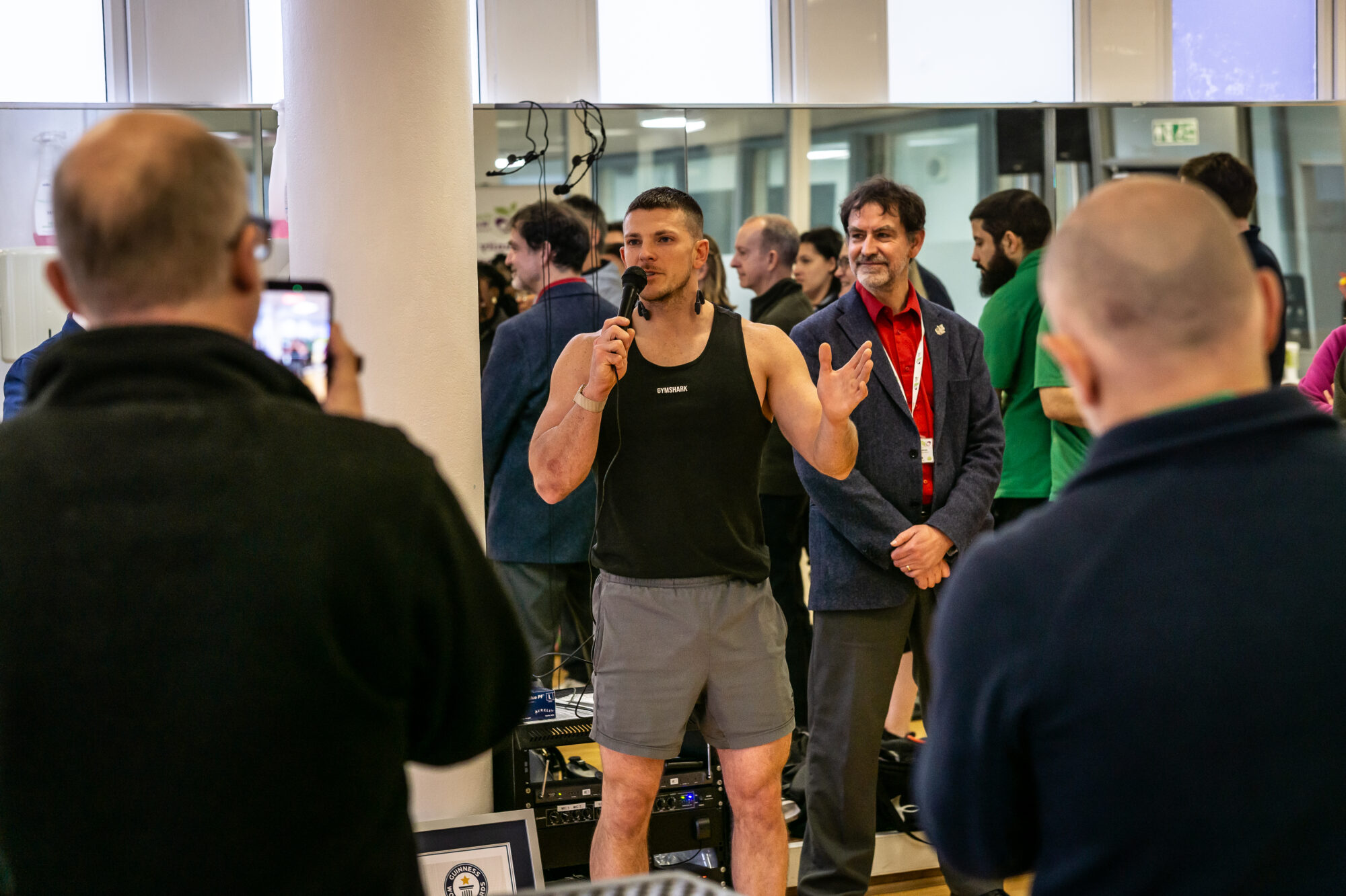 Alex Goulding Guinness World Record Most Plyometric Push-ups In One Minute